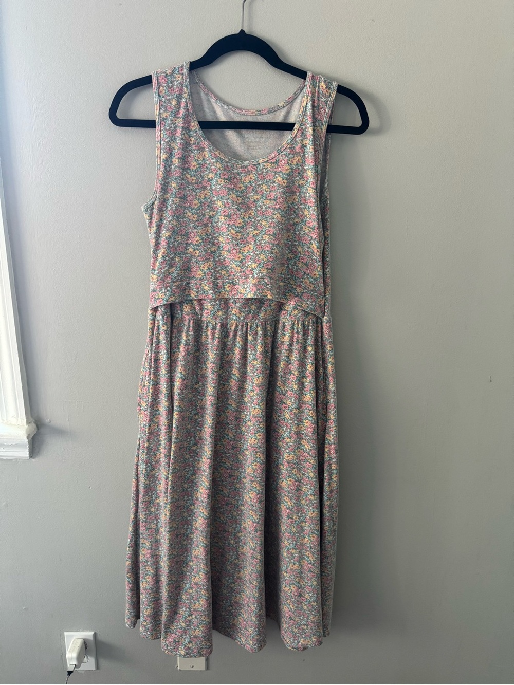 Latched Mama Floral Sleeveless Nursing Maternity Dress – Soft Floral Print